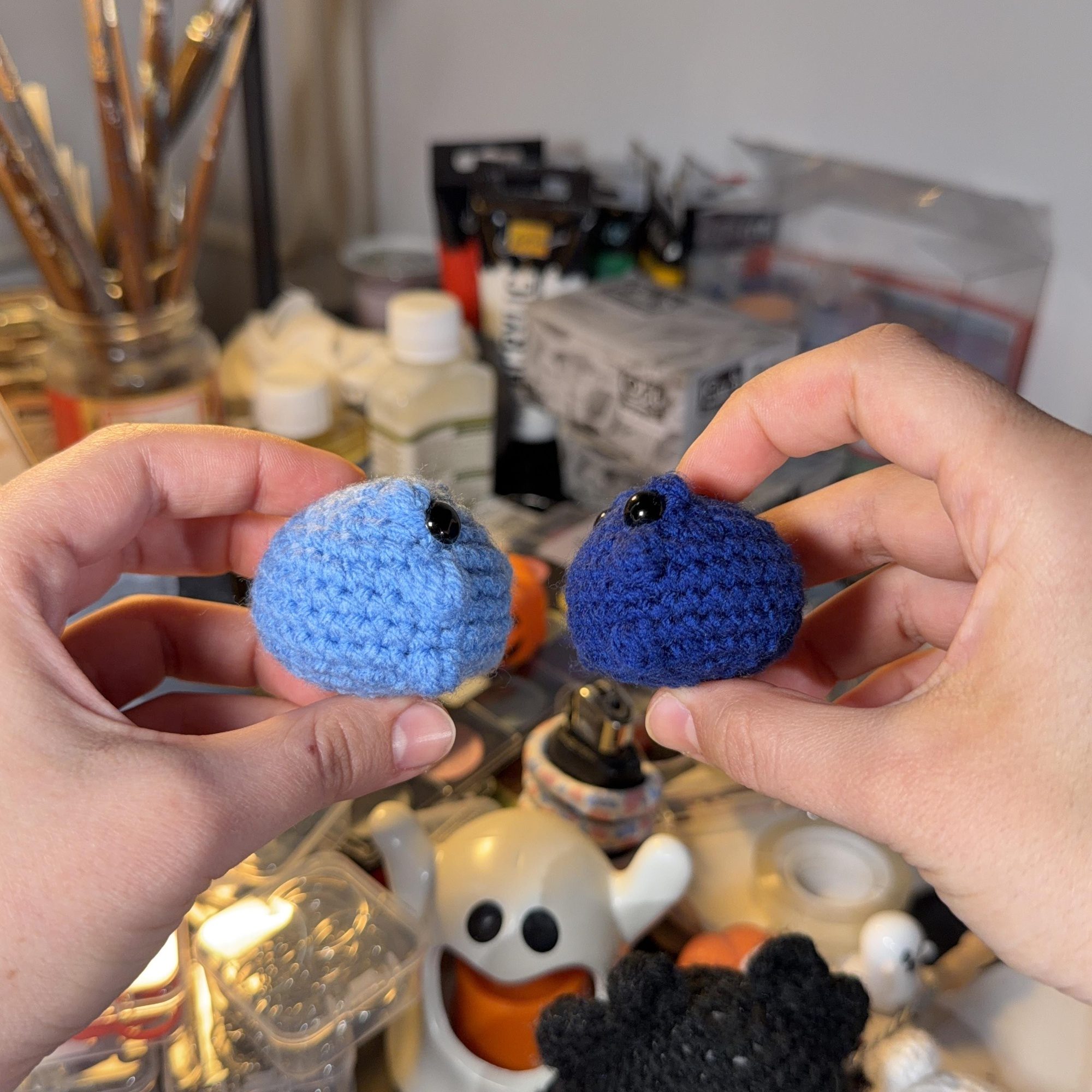 Dark & Light Blueberry Frog Crochet Keychain Duo - Image 2