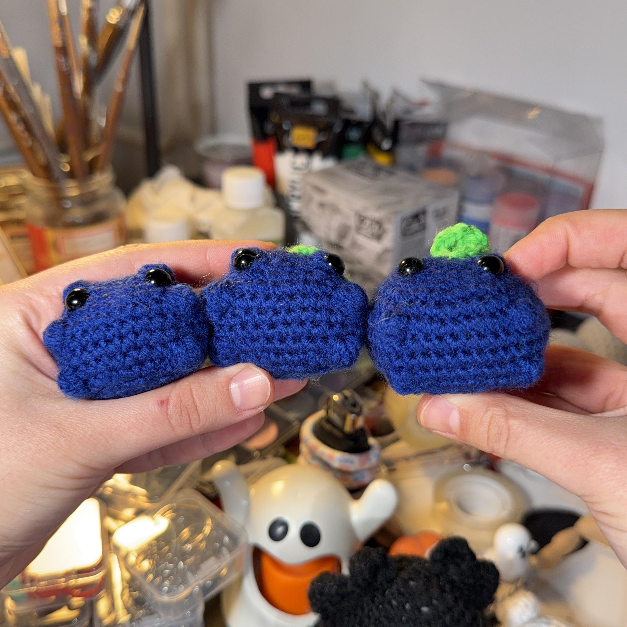 Blueberry Frog Crochet Keychain - Image 4